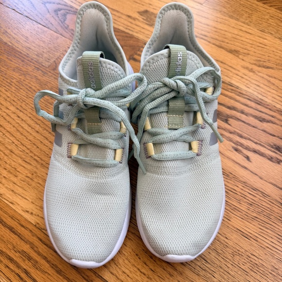 adidas Shoes - Adidas Cloudfoam tennis shoes 6.5